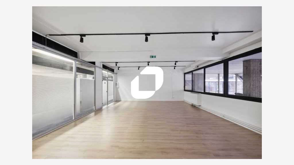 Vente Bureaux 101m² Paris