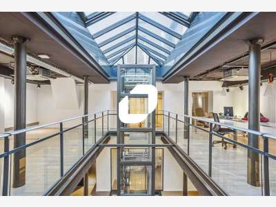 Vente Bureaux 900m² Paris