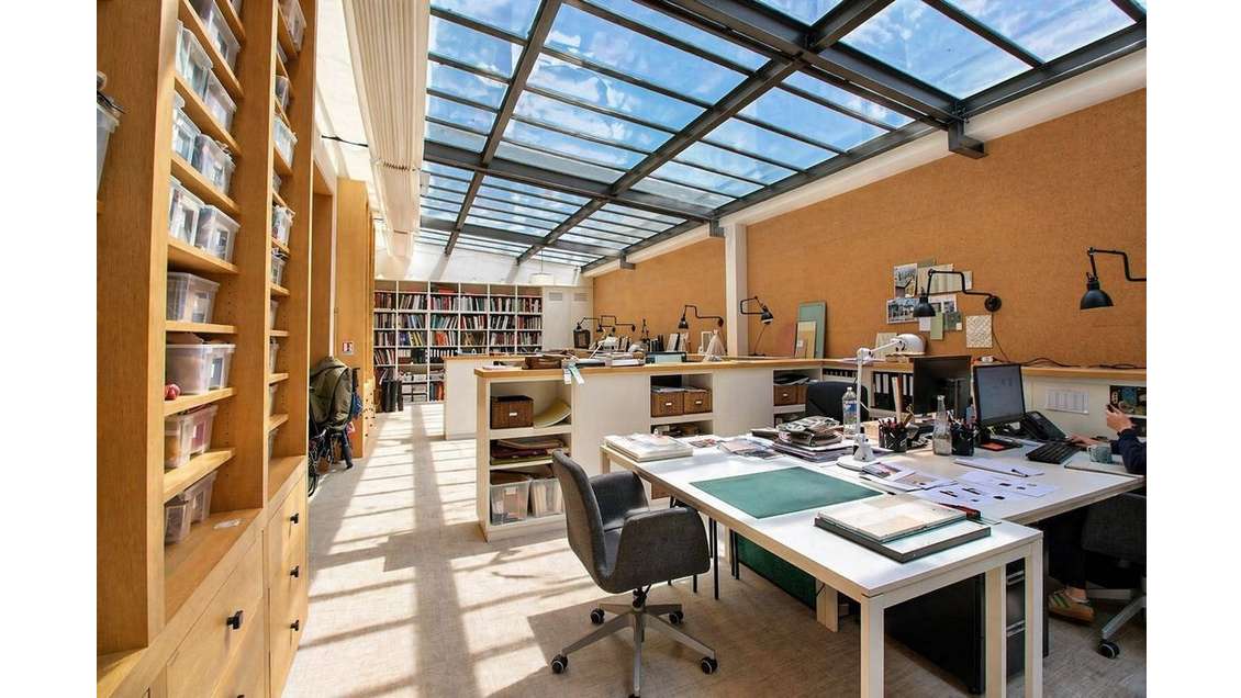 Vente bureaux atypiques RDC à Paris 11ème 