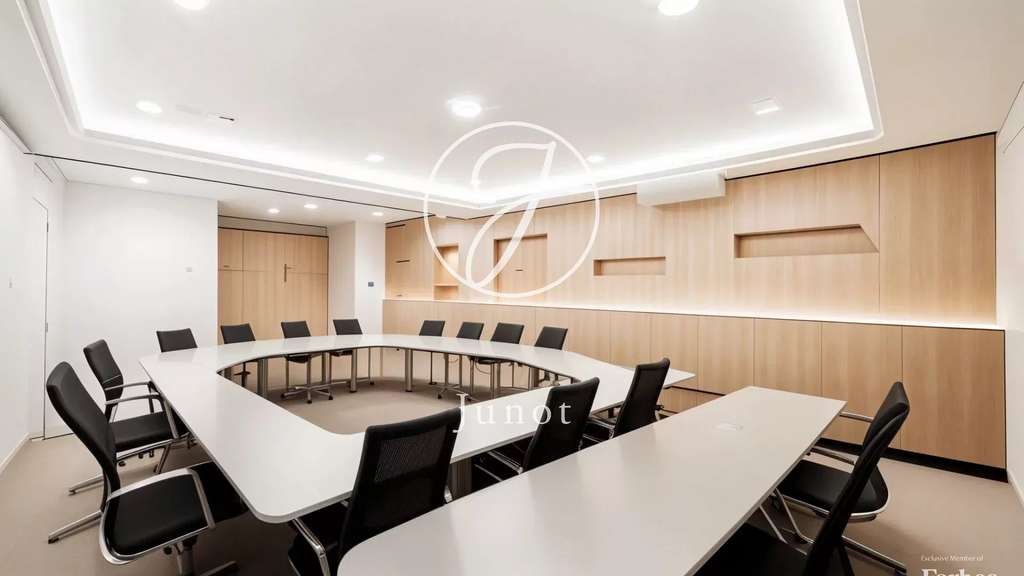 Bureaux rénovés à vendre 859m² Paris 11e Bastille