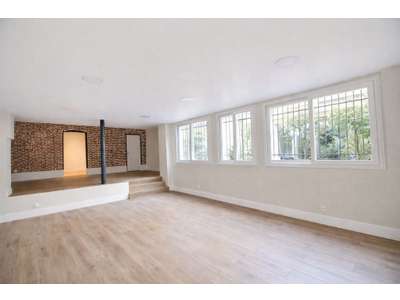 Vente Bureaux à Paris 11e