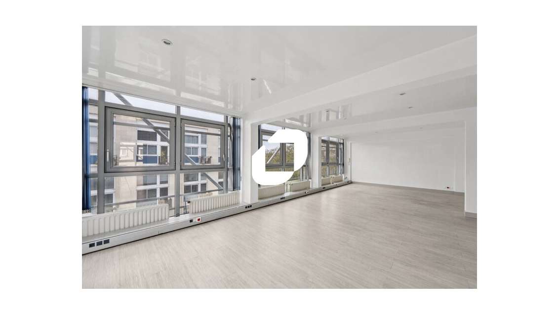 Vente Bureaux 190m² Paris