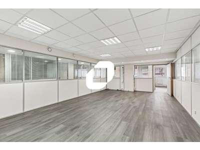 Vente Bureaux à Paris 14e
