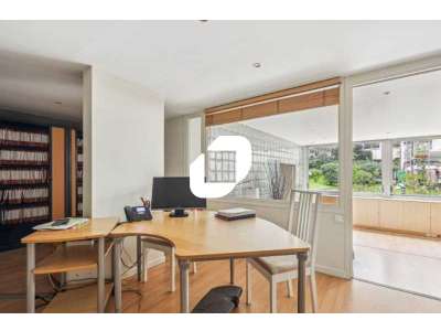 Vente Bureaux à Paris 15e