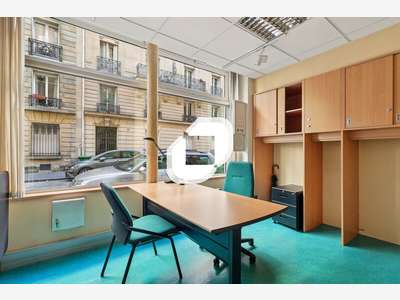 Vente Bureaux 104m² Paris