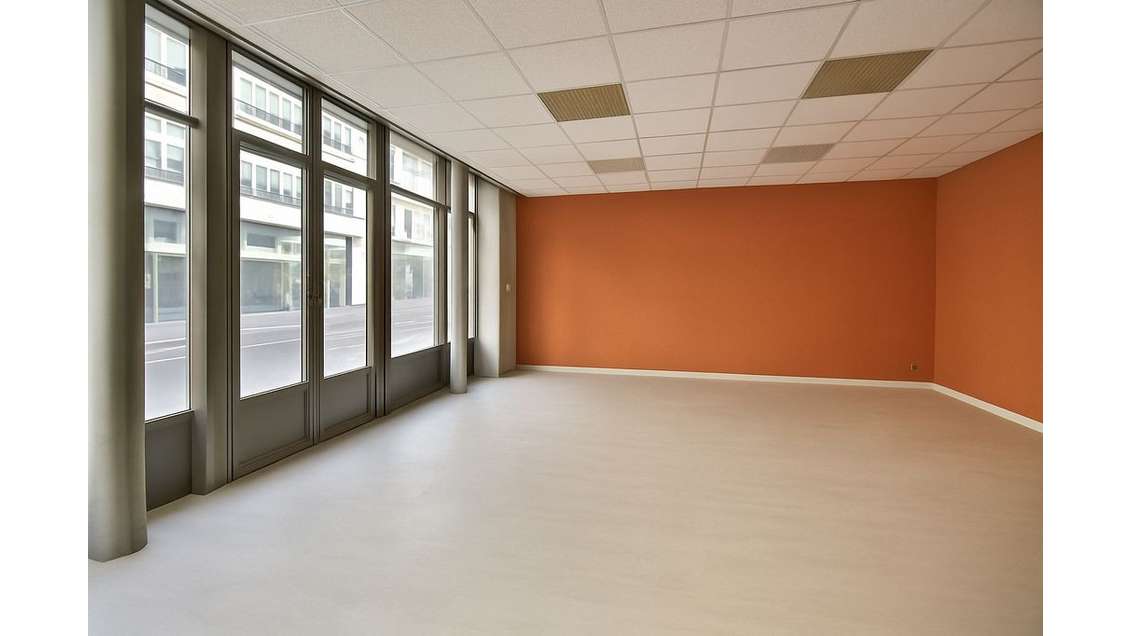 Vente bureaux traversants à Paris Clignancourt