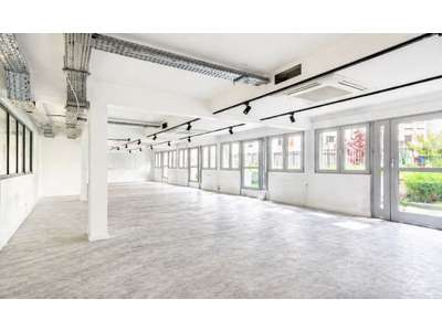 Vente Bureaux à Paris 18e