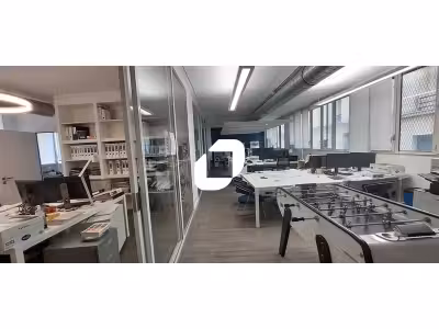 Vente Bureaux à Paris 18e