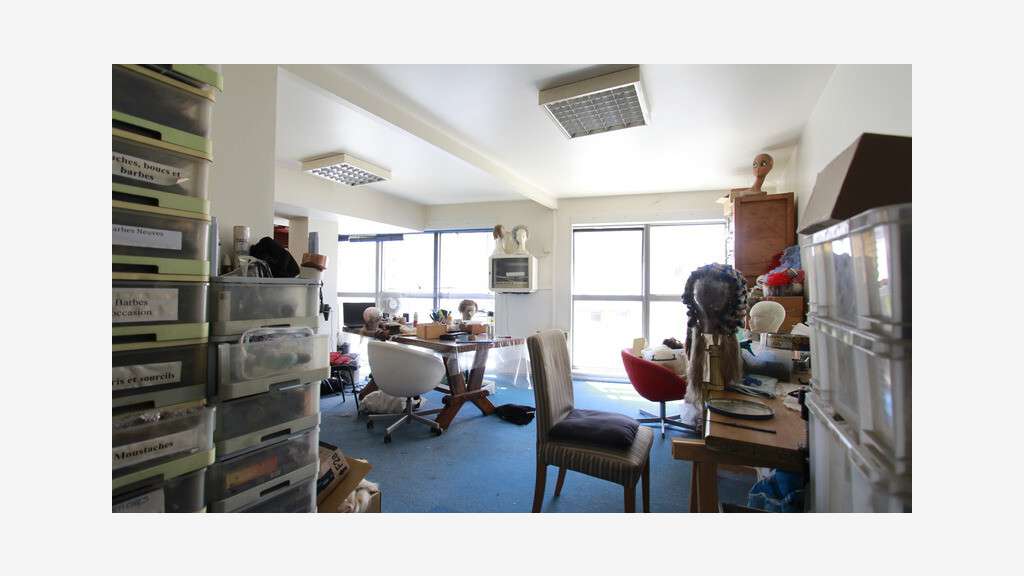 Vente murs occupés 61m² R+1 Paris 20eme