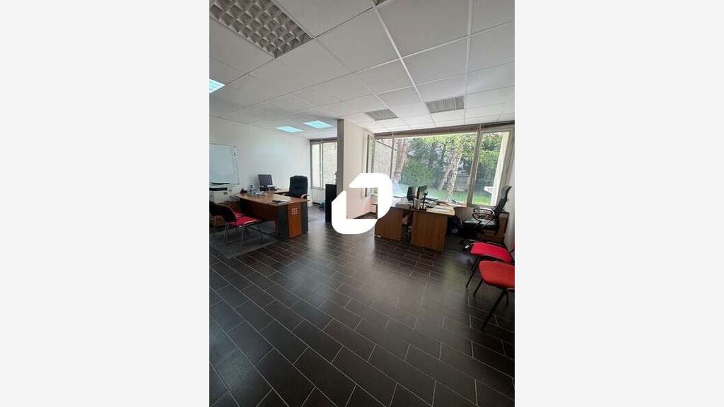 Vente Bureaux 240m² Paris