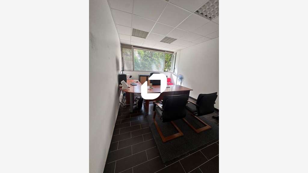 Vente Bureaux 240m² Paris