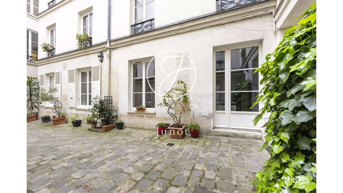 Bureaux de 68m² à vendre sur l'Île Saint-Louis