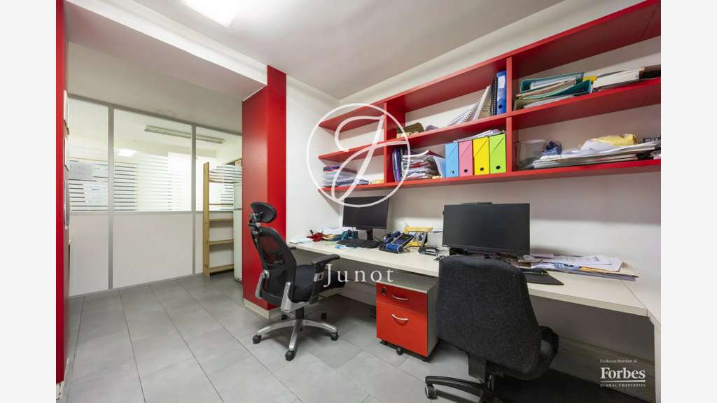 Bureaux de 68m² à vendre sur l'Île Saint-Louis