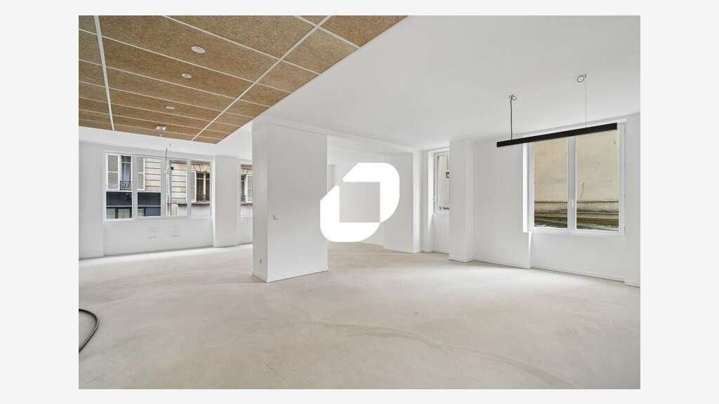 Vente Bureaux 678m² Paris