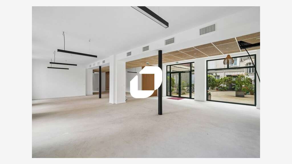 Vente Bureaux 678m² Paris