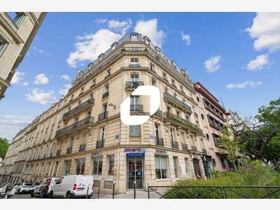 Vente Bureaux 678m² Paris