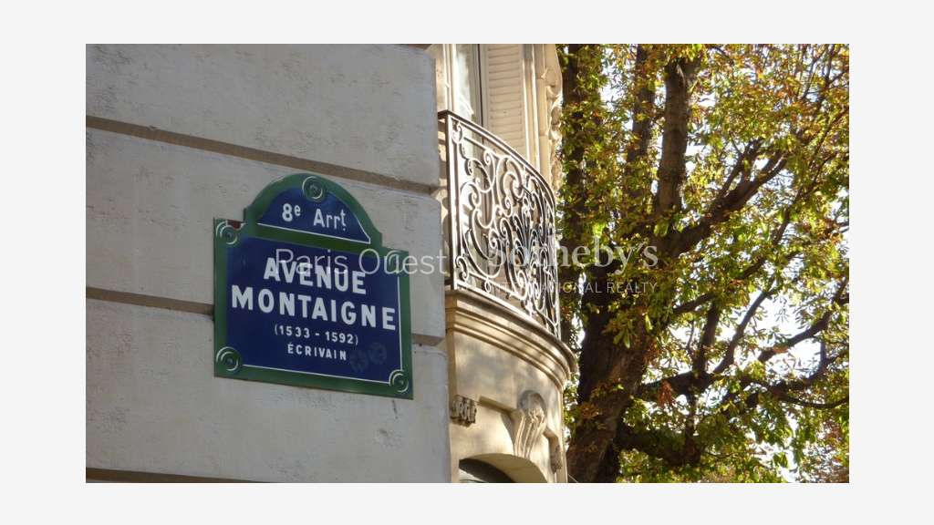 Vente bureaux de 265m² à Paris 8 Avenue Montaigne