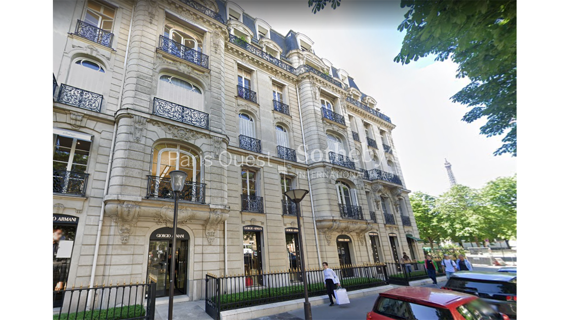 Vente bureaux de 265m² à Paris 8 Avenue Montaigne