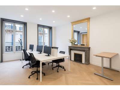 Vente Bureaux à Paris 8e