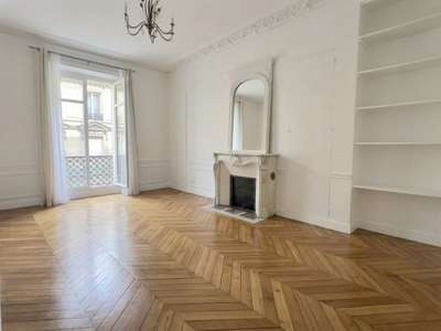 Vente Bureaux à Paris 8e