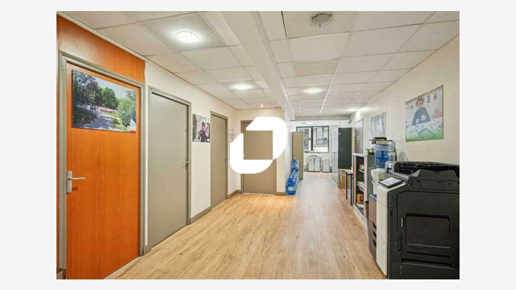 Vente Bureaux 561m² Paris