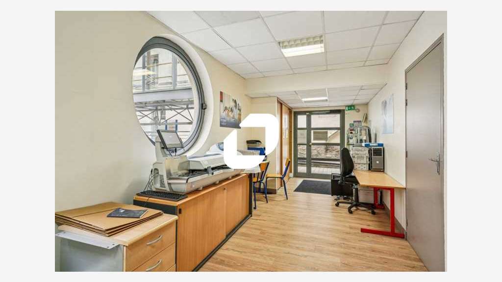 Vente Bureaux 561m² Paris