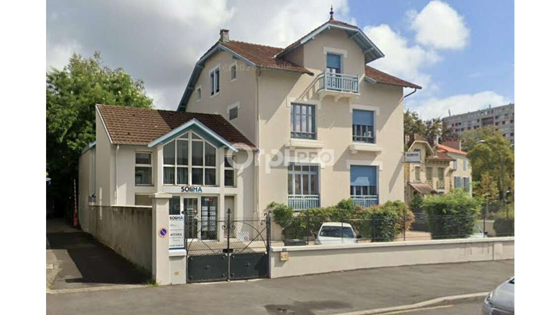 Vente bureaux 500m² Pau emplacement privilégié