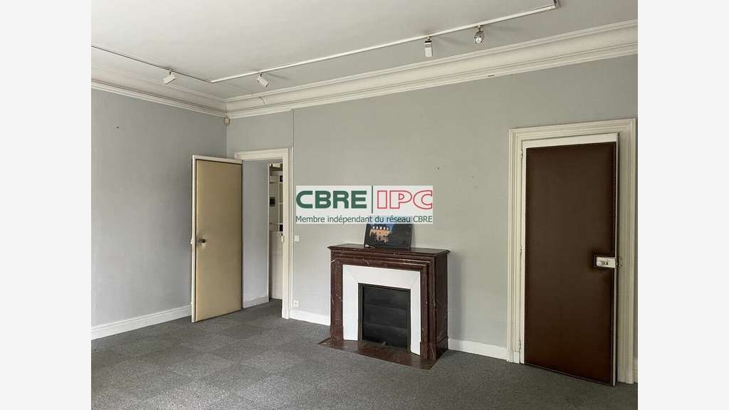 Vente immeuble de bureaux type villa à Pau