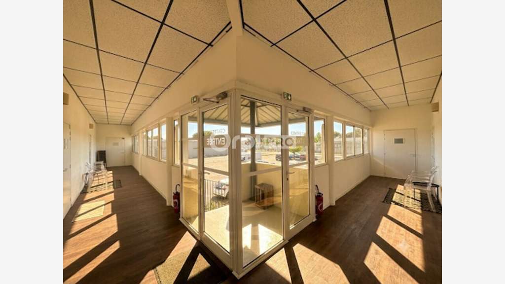 Lots de bureaux et commerces à vendre à Pau