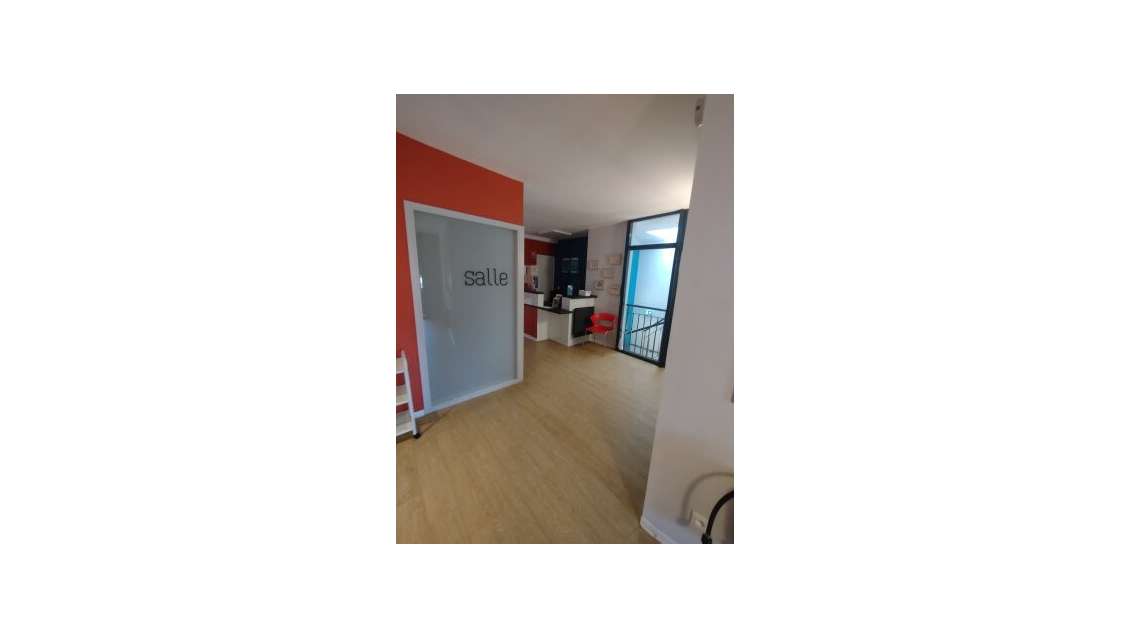 Vente bureaux de 155m² en Pyrenees Orientales