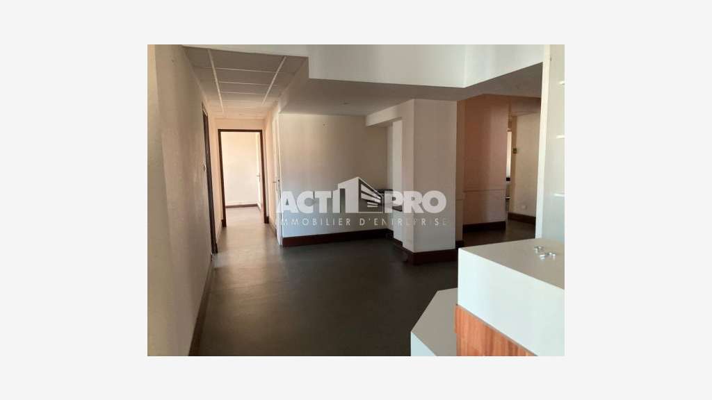 Vente bureaux 215m² R+3 au centre de Perpignan