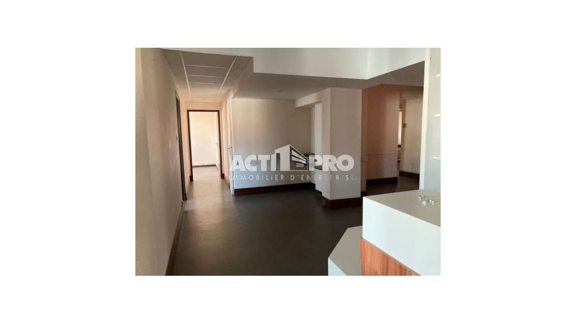 Vente bureaux 215m² R+3 au centre de Perpignan