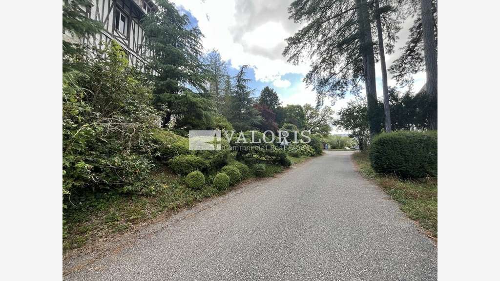 Ensemble immobilier d'exception à vendre à Peyrieu