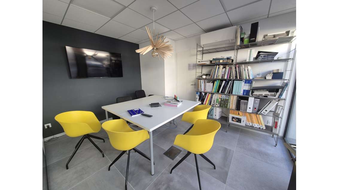 Vente bureaux 67m² à Pinsaguel centre