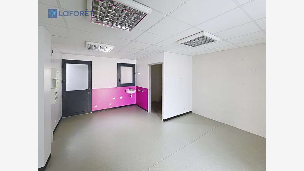 Vente bureaux 39m² RDC à Plouhinec centre 