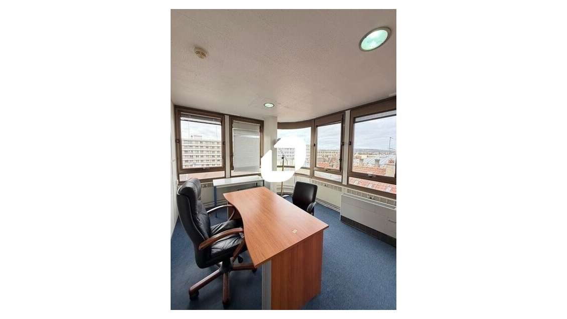 Vente Bureaux 140m² Poissy