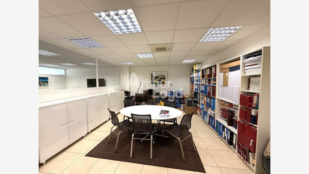 POITIERS - BUREAUX à vendre