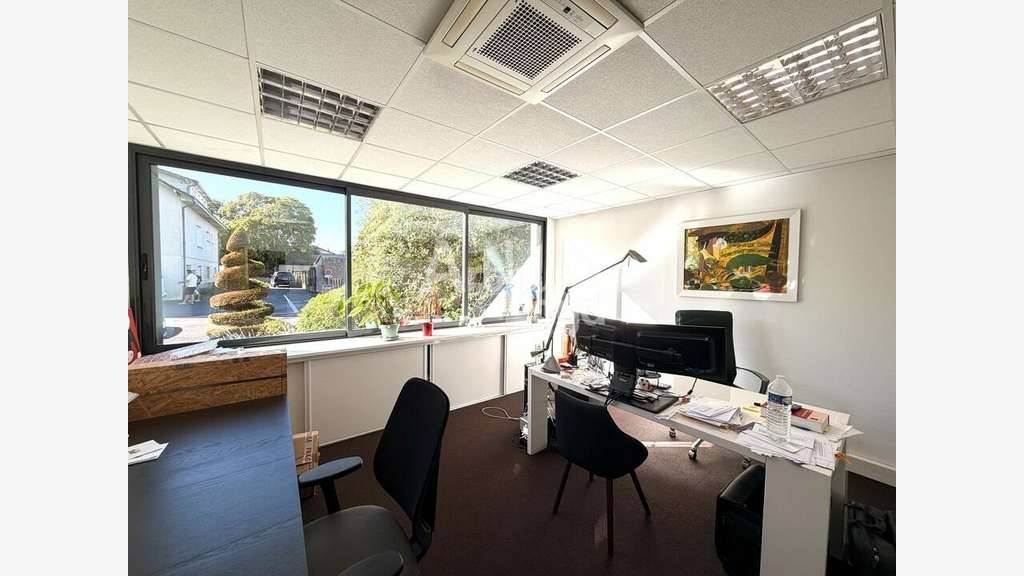 POITIERS - BUREAUX à vendre