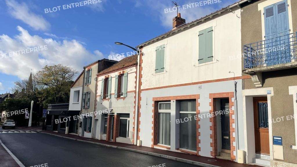 A vendre local professionnel 153m² à Pornic