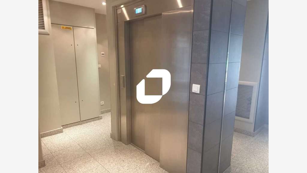 Vente Bureaux 74m² Puteaux