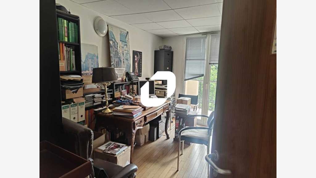 Vente Bureaux 74m² Puteaux