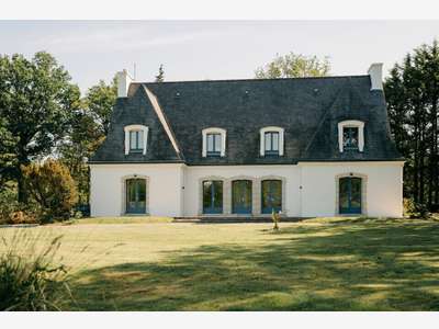 Vente maison transformée en bureaux à Quimper