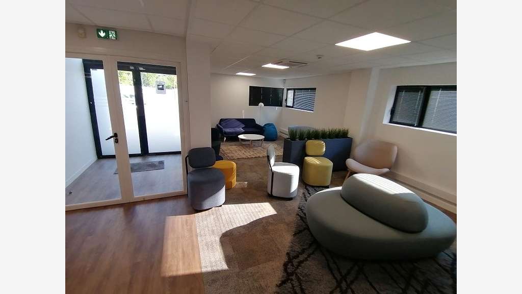 Vente bâtiment d'activité 1100m² à Quimper