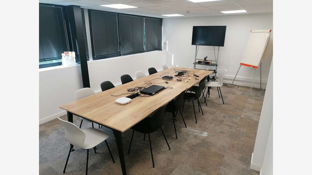 Vente bâtiment d'activité 1100m² à Quimper