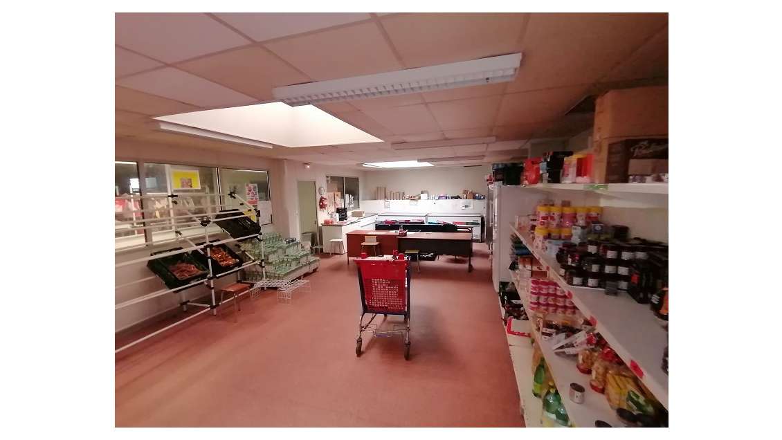 Vente local d'activité 240m² entrée de Quimper