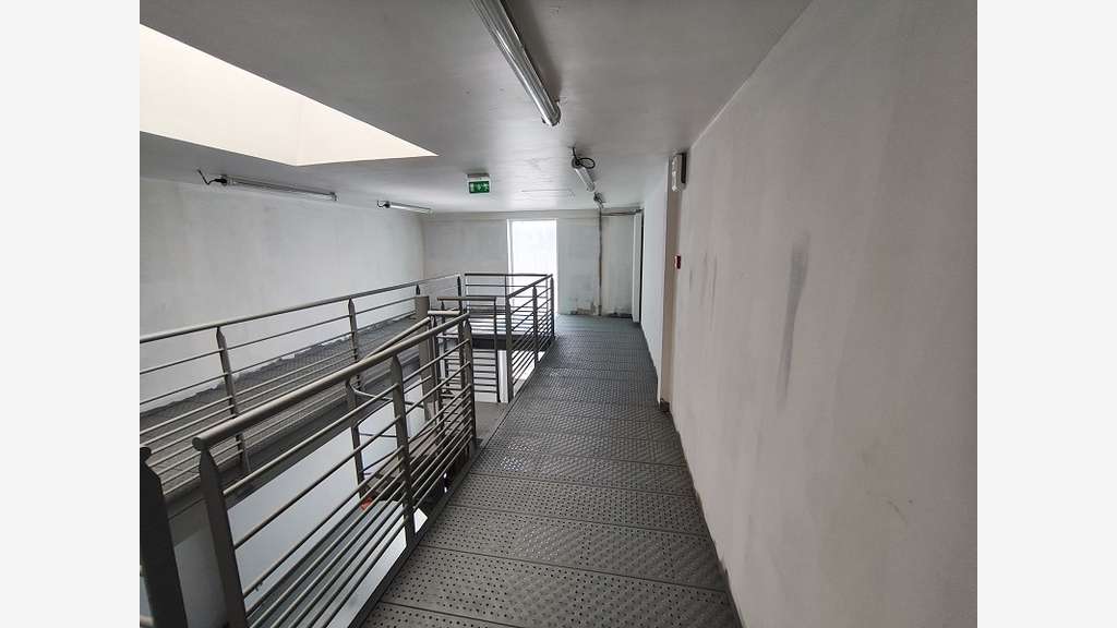 Vente bureaux 800m² sans copropriété à Brest
