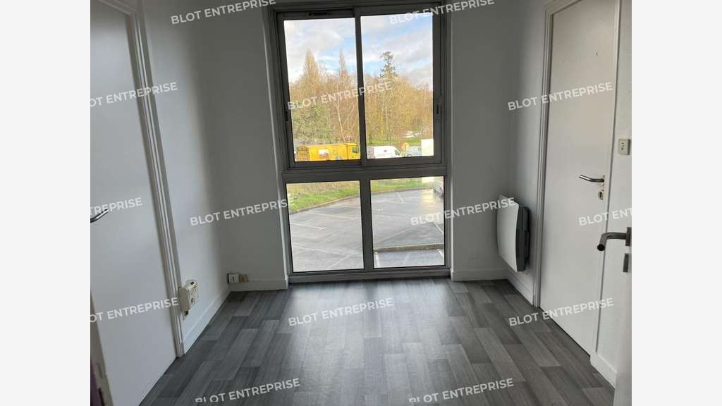 À vendre bureaux 163m² Quimper Zone Creac'h Gwen