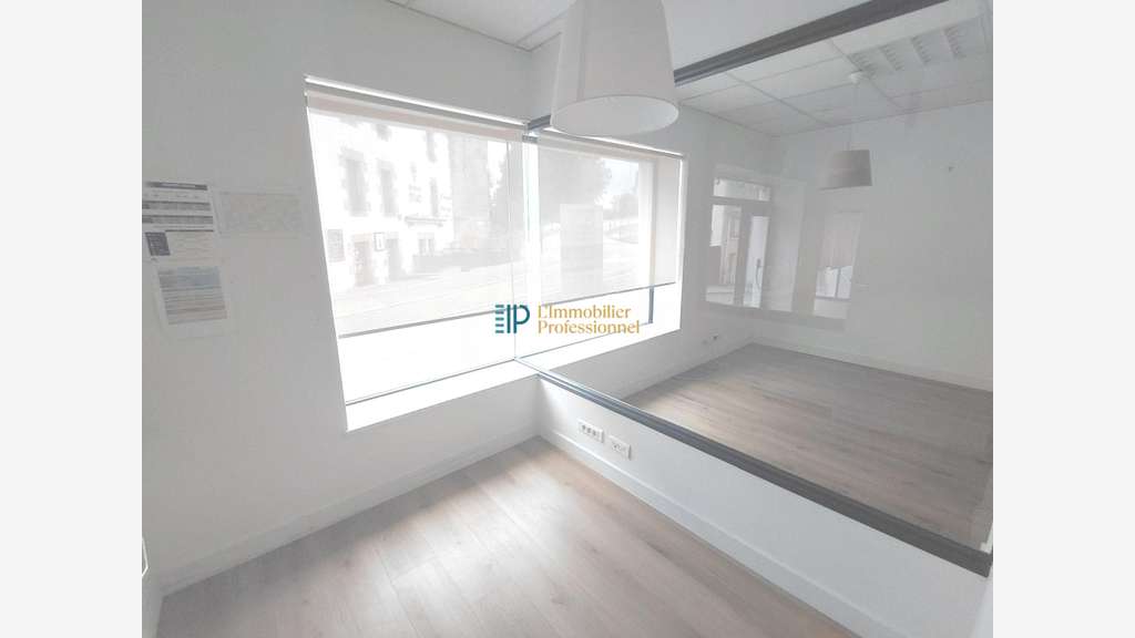 Vente bureaux 89m² à Quimper centre