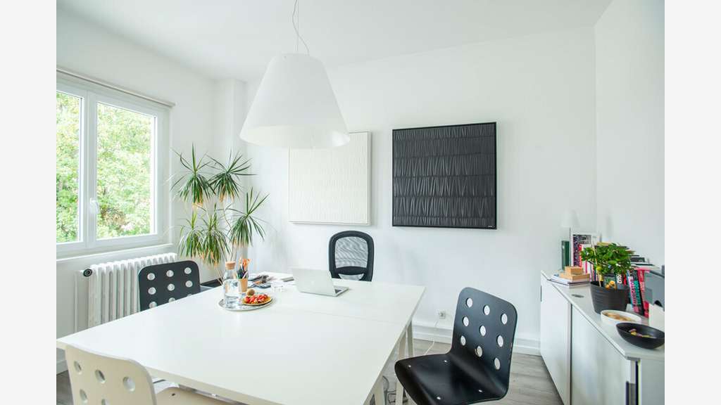 BUREAUX DE CENTRE-VILLE / TRES LUMINEUX