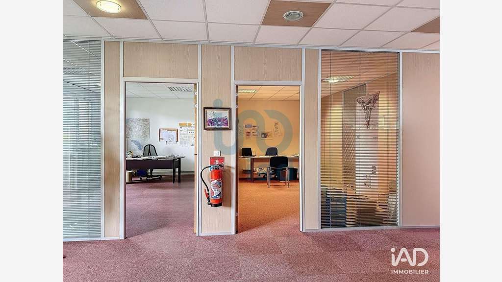 Bureau à Quincy-Voisins
